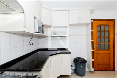 Casa à venda com 330m², 4 quartos e 3 vagasCozinha