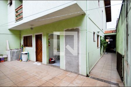 Casa à venda com 330m², 4 quartos e 3 vagasCorredor Lateral 