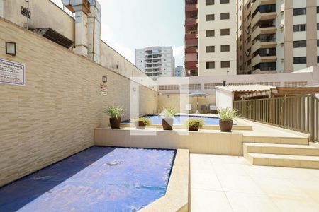 Apartamento para alugar com 115m², 3 quartos e 2 vagasÁrea comum - Piscina