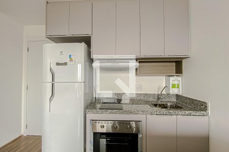 Sala e Cozinha de apartamento à venda com 2 quartos, 38m² em Quarta Parada, São Paulo