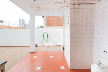 Casa à venda com 420m², 4 quartos e 8 vagas Casa à venda com 420m², 4 quartos e 8 vagasÁrea de serviço