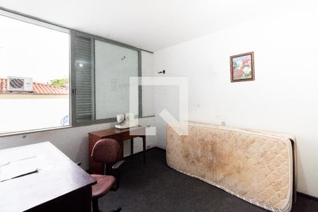 Casa à venda com 420m², 4 quartos e 8 vagas Casa à venda com 420m², 4 quartos e 8 vagasQuarto 2