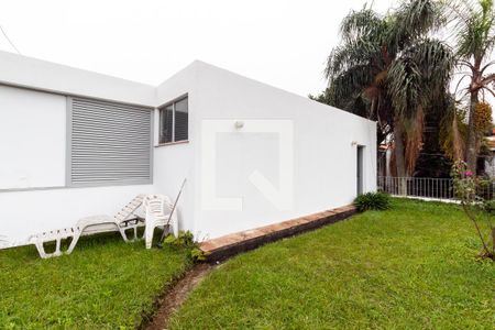 Casa à venda com 420m², 4 quartos e 8 vagas Casa à venda com 420m², 4 quartos e 8 vagasQuarto 1 - área externa