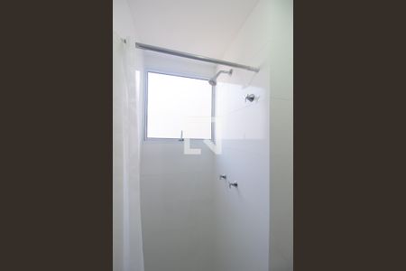 Apartamento para alugar com 40m², 2 quartos e sem vaga Apartamento para alugar com 40m², 2 quartos e sem vagaDetalhe do Banheiro
