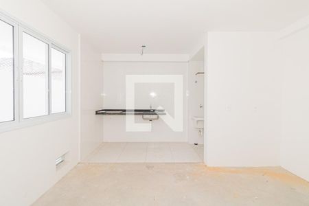 Sala e Cozinha de casa de condomínio à venda com 2 quartos, 40m² em Vila Isolina Mazzei, São Paulo