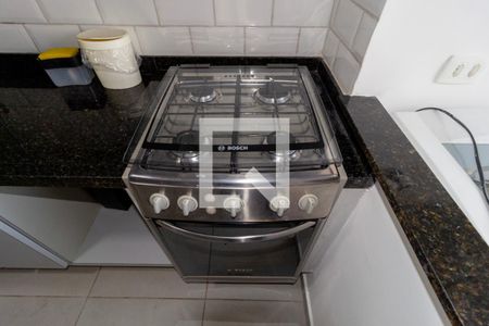 Apartamento para alugar com 55m², 2 quartos e 1 vagaDetalhe - Cozinha