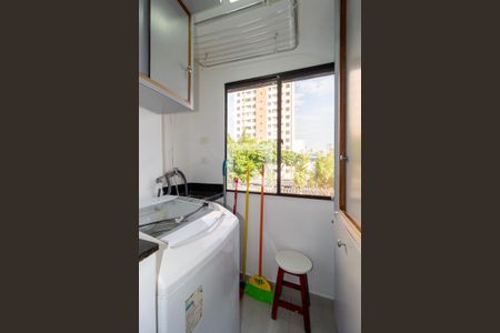 Apartamento para alugar com 55m², 2 quartos e 1 vagaÁrea de Serviço