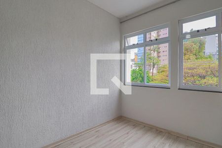 Quarto Suíte  de apartamento para alugar com 2 quartos, 70m² em Carmo, Belo Horizonte