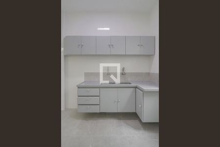 Apartamento para alugar com 70m², 2 quartos e 1 vagaCozinha e Área de Serviço