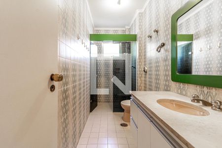 Apartamento para alugar com 174m², 4 quartos e 2 vagas Apartamento para alugar com 174m², 4 quartos e 2 vagasBanheiro 2