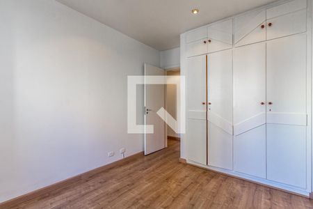 Apartamento para alugar com 174m², 4 quartos e 2 vagas Apartamento para alugar com 174m², 4 quartos e 2 vagasQuarto 2