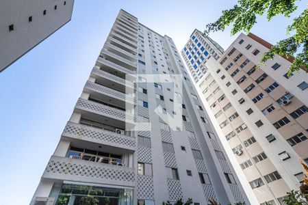 Apartamento para alugar com 174m², 4 quartos e 2 vagas Apartamento para alugar com 174m², 4 quartos e 2 vagasFachada