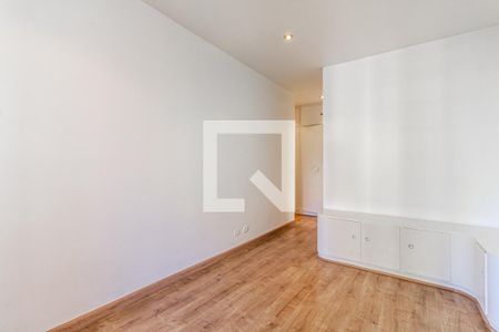 Apartamento para alugar com 174m², 4 quartos e 2 vagas Apartamento para alugar com 174m², 4 quartos e 2 vagasSuite