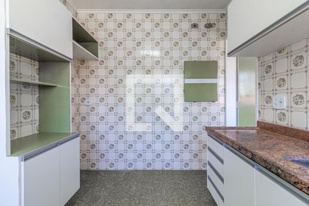 Apartamento para alugar com 174m², 4 quartos e 2 vagas Apartamento para alugar com 174m², 4 quartos e 2 vagasCozinha