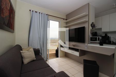 Sala de apartamento para alugar com 2 quartos, 50m² em Taguatinga Norte (taguatinga), Brasília