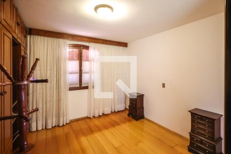 Casa para alugar com 260m², 3 quartos e 5 vagasQuarto 3