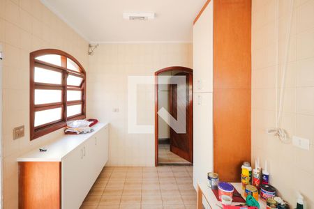 Casa para alugar com 260m², 3 quartos e 5 vagasÁrea de Serviço