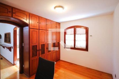 Casa para alugar com 260m², 3 quartos e 5 vagasQuarto 2