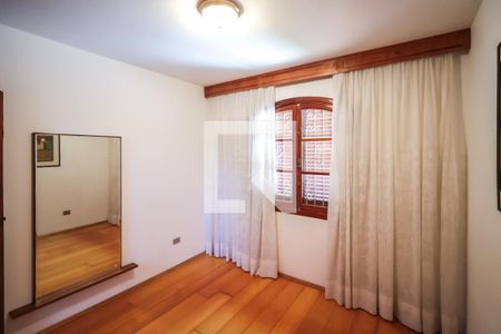 Casa para alugar com 260m², 3 quartos e 5 vagasQuarto 1