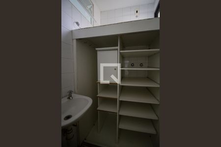 Apartamento à venda com 220m², 3 quartos e 2 vagasQuarto 