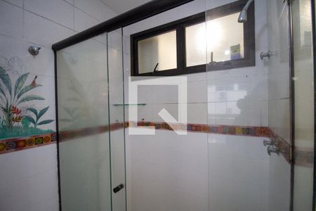 Apartamento à venda com 220m², 3 quartos e 2 vagasBanheiro Social