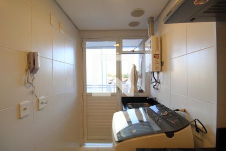 Apartamento à venda com 64m², 2 quartos e 1 vagaÁrea de Serviço