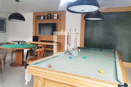 Apartamento à venda com 64m², 2 quartos e 1 vaga Apartamento à venda com 64m², 2 quartos e 1 vagaSalão de jogos