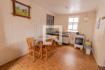 Cozinha de casa à venda com 2 quartos, 80m² em Scharlau, São Leopoldo