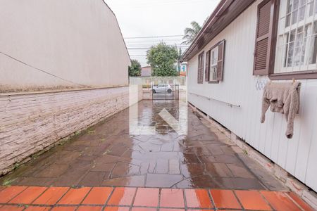 Area externa de casa à venda com 2 quartos, 80m² em Scharlau, São Leopoldo