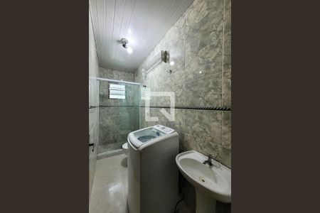 Banheiro de casa de condomínio à venda com 1 quarto, 56m² em Jardim da Gloria, São Paulo