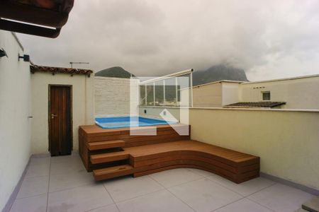 Apartamento para alugar com 247m², 3 quartos e 1 vagaVaranda