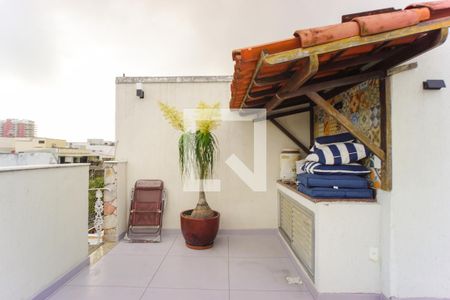 Apartamento para alugar com 247m², 3 quartos e 1 vagaVaranda