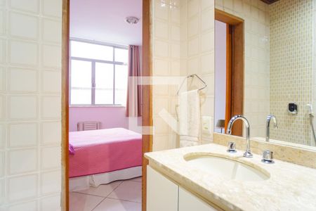 Apartamento para alugar com 247m², 3 quartos e 1 vagaBanheiro da Suíte