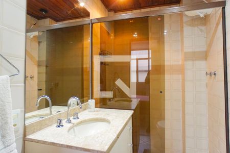 Apartamento para alugar com 247m², 3 quartos e 1 vagaBanheiro da Suíte