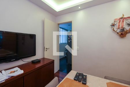 Apartamento à venda com 170m², 4 quartos e 1 vaga Apartamento à venda com 170m², 4 quartos e 1 vagaSala de Jantar