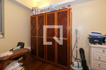 Apartamento à venda com 170m², 4 quartos e 1 vaga Apartamento à venda com 170m², 4 quartos e 1 vagaSuíte