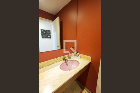 Apartamento à venda com 170m², 4 quartos e 1 vaga Apartamento à venda com 170m², 4 quartos e 1 vagaLavabo