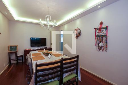 Apartamento à venda com 170m², 4 quartos e 1 vaga Apartamento à venda com 170m², 4 quartos e 1 vagaSala de Jantar