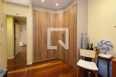 Apartamento à venda com 170m², 4 quartos e 1 vaga Apartamento à venda com 170m², 4 quartos e 1 vagaQuarto 2