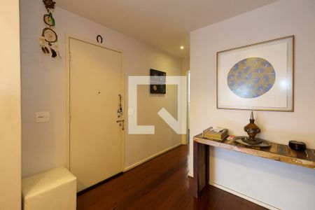 Apartamento à venda com 170m², 4 quartos e 1 vaga Apartamento à venda com 170m², 4 quartos e 1 vagaHall de Entrada