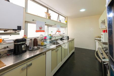 Apartamento à venda com 170m², 4 quartos e 1 vaga Apartamento à venda com 170m², 4 quartos e 1 vagaCozinha - Armários