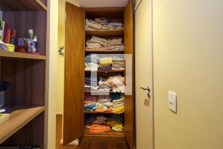 Apartamento à venda com 170m², 4 quartos e 1 vaga Apartamento à venda com 170m², 4 quartos e 1 vagaCorredor