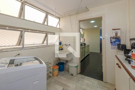 Apartamento à venda com 170m², 4 quartos e 1 vaga Apartamento à venda com 170m², 4 quartos e 1 vagaÁrea de Serviço
