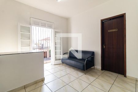 Sala de casa para alugar com 2 quartos, 70m² em Cambuci, São Paulo