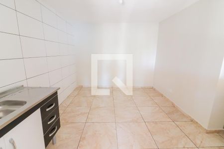Cozinha de casa para alugar com 1 quarto, 40m² em Jaguaré, São Paulo