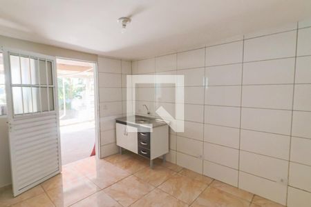 Cozinha de casa para alugar com 1 quarto, 40m² em Jaguaré, São Paulo