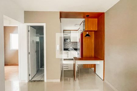 sala de apartamento para alugar com 2 quartos, 45m² em Vila Medeiros, São Paulo