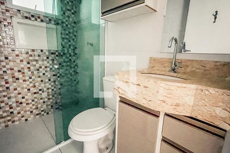 banheiro de apartamento para alugar com 2 quartos, 45m² em Vila Medeiros, São Paulo
