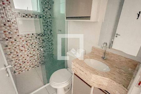 banheiro de apartamento para alugar com 2 quartos, 45m² em Vila Medeiros, São Paulo