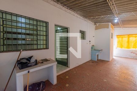Casa à venda com 380m², 3 quartos e 2 vagasÁrea de Serviço